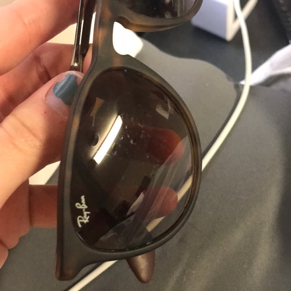 Ray Bans - Picture 5 of 6